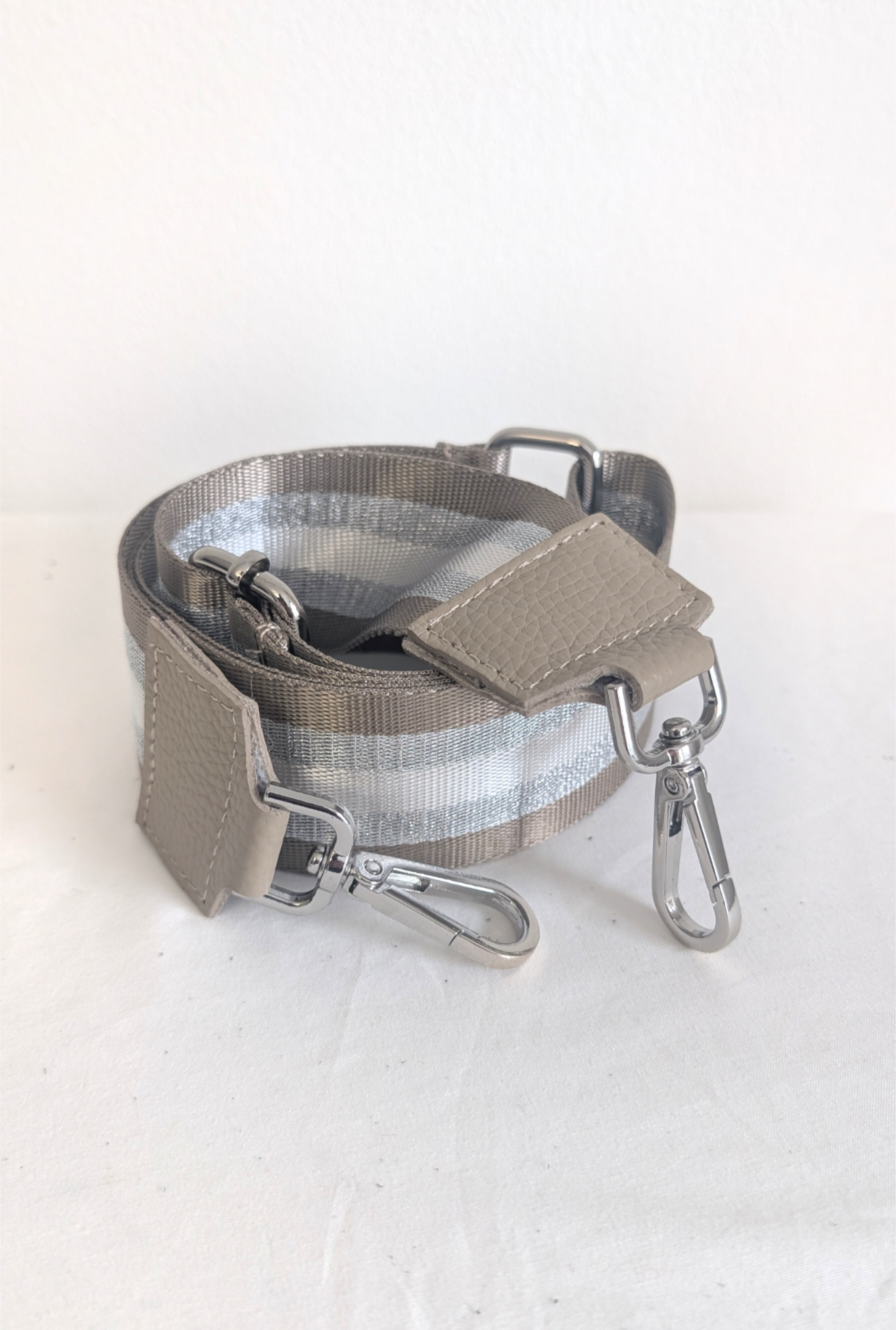 Aria Strap – Bred Axelrem för Väska (Made in Italy)