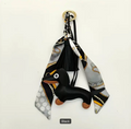 Exklusivt Väskhänge med Hund & Sidenscarf