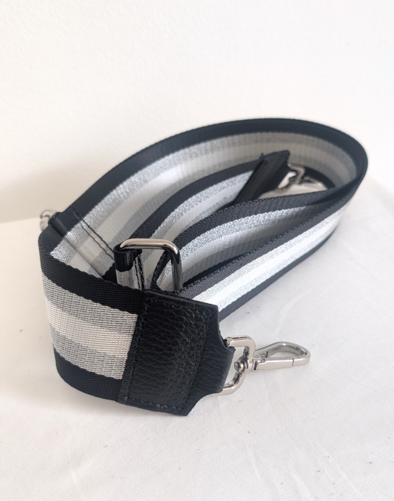 Aria Strap – Bred Axelrem för Väska (Made in Italy)